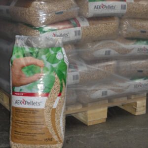 palette 66 sacs pellets aek – 15 kg – resineux 1